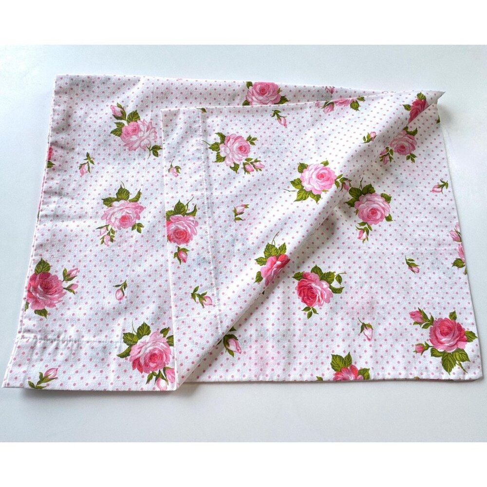 Vintage 70s pillowcase, pink floral, polka dots, cottage core, single casing